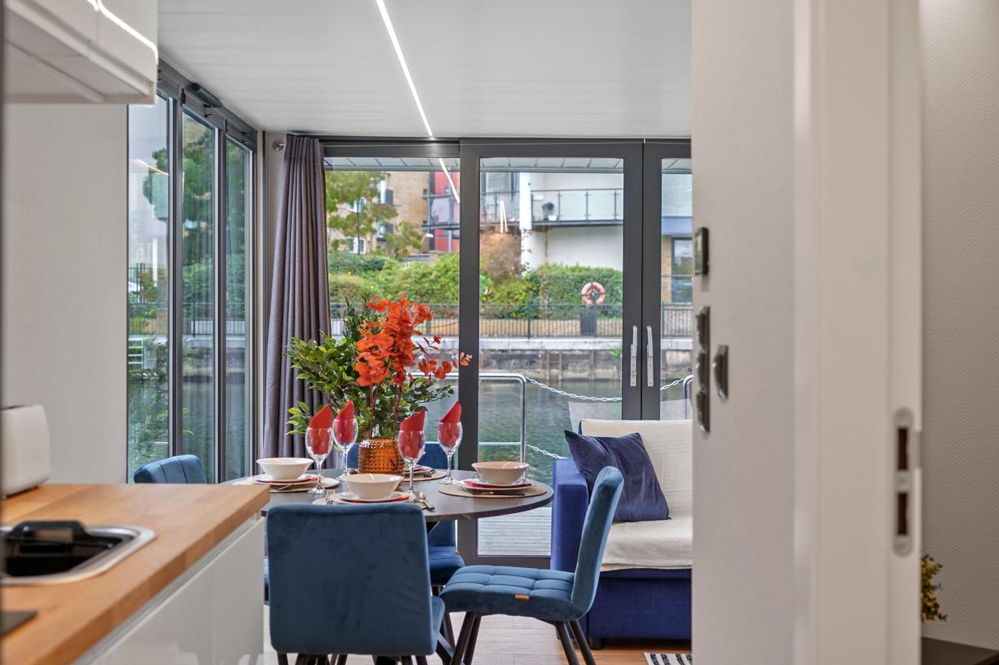 Unique Water Lodge In London - Sleeps 6 Exteriér fotografie
